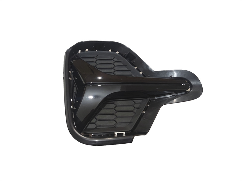 2019款RX5 MAX霧燈框